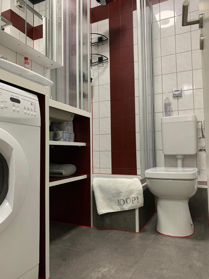Best-Preis -Gold Suite- Mit Netflix, Self-Check-In, Ebike Ladestation, Fahrradraum, Wlan, Netflix Und Massagesessel - Direkt Am Elberadweg Im Herzen Von Wittenberge Esterno foto